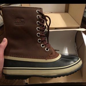 Sorel woman’s boots size 7.5